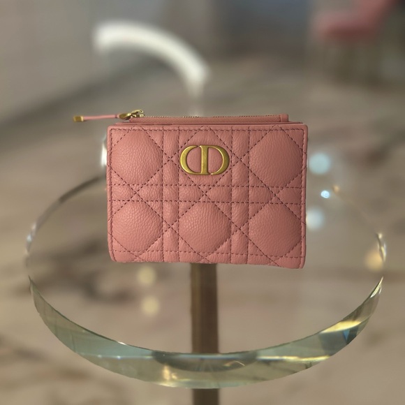 ๐SOLD๐ New Dior Caro Dahlia Wallet in Antique Pink - Picture 3 of 13